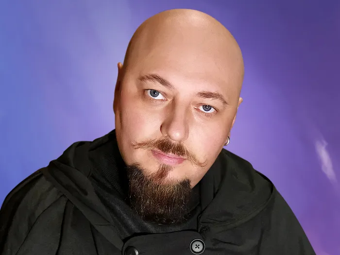 Кирилл Светлов