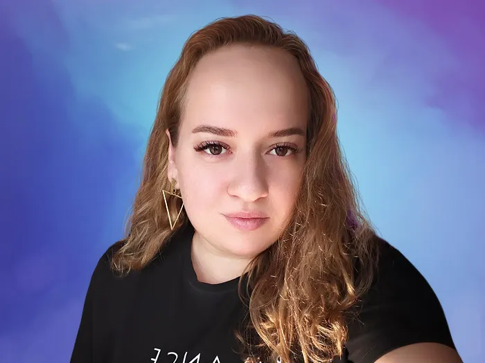 Сиена Бейл